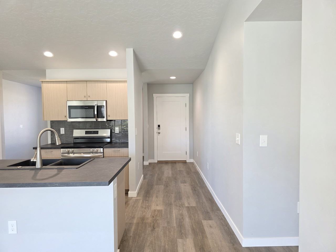 11429 W Falsetto St - Photo 4 of 15
