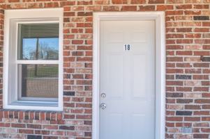featured image of 1518 E Mccarty St #18