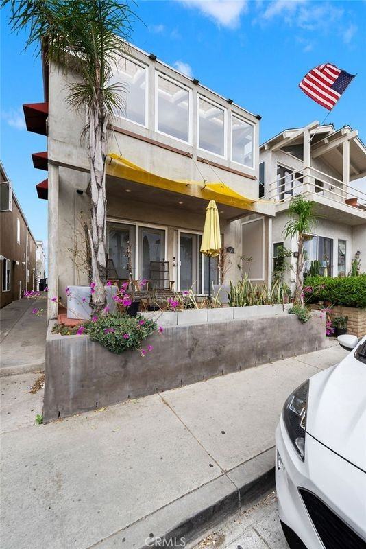 1623 W Balboa Blvd - Photo 3 of 12