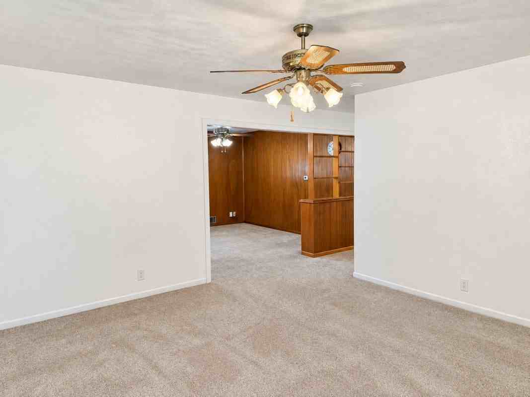 2711 W Morton St - Photo 4 of 23