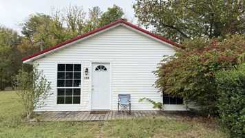 featured image of 306 S Woodland St