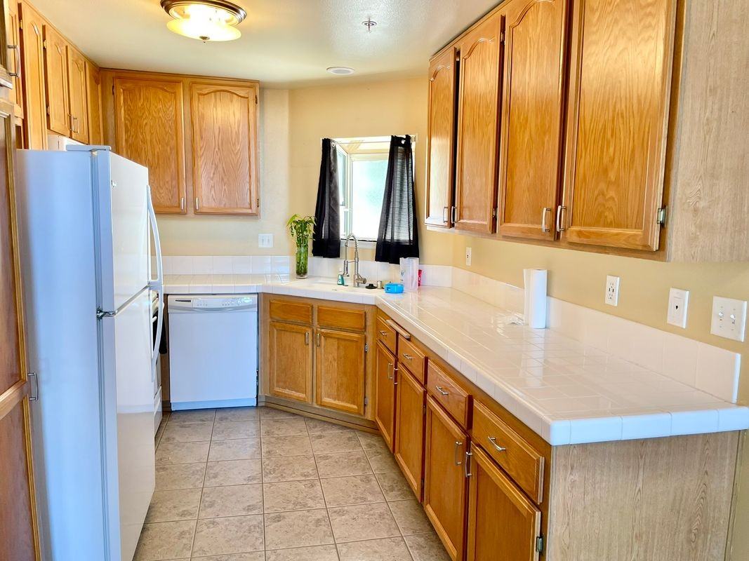 2803 Antonio Dr - Photo 3 of 15