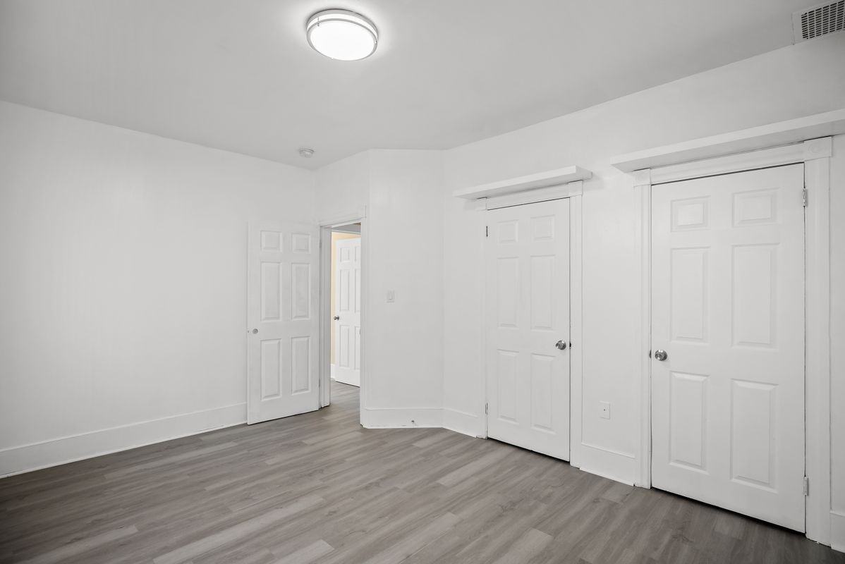 43 S Broad St - Photo 6 of 21