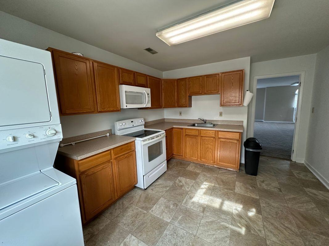 8200 Fort Smallwood Rd ##B - Photo 2 of 7