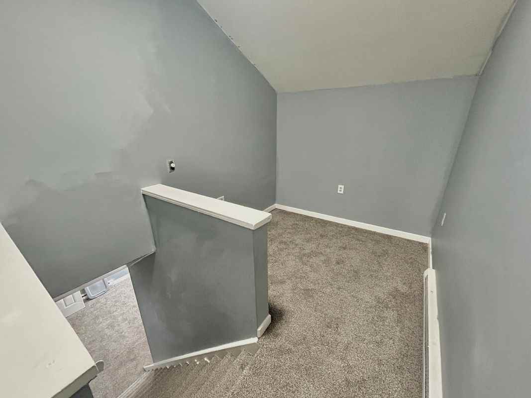 663 2nd Ave ##2r - Photo 5 of 10