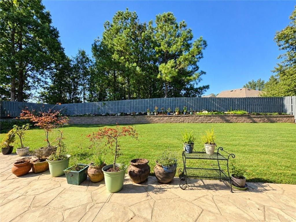 1235 Mill Shyre Way - Photo 6 of 13