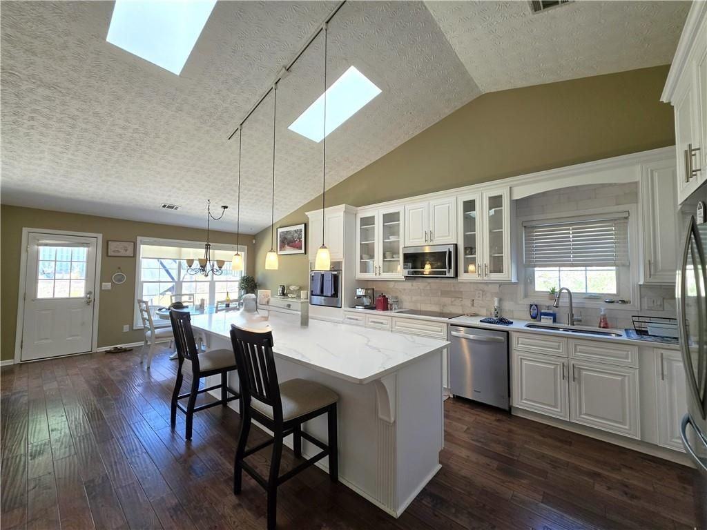 1235 Mill Shyre Way - Photo 7 of 13