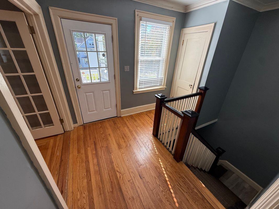 5456 Sharon St - Photo 2 of 7