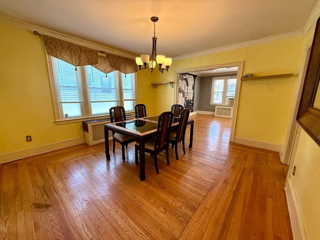 5456 Sharon St - Photo 4 of 7