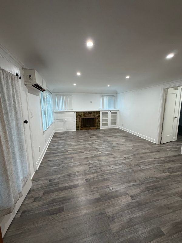 1802 E Glenoaks Blvd - Photo 5 of 6