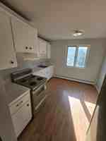 featured image of 2352 Ottawa St