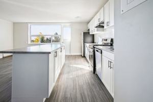 featured image of 379 Lake St