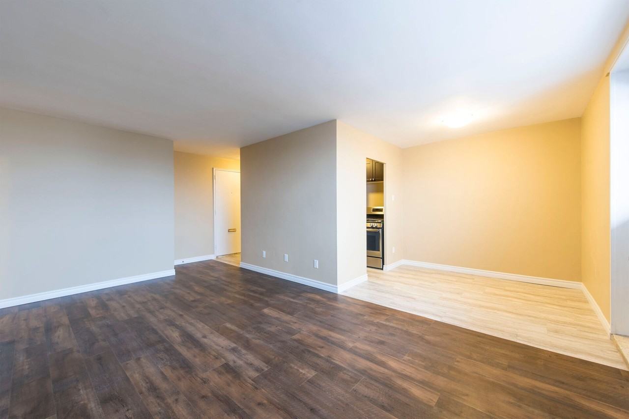 Model - 379 Lake Street - Photo 2 of 28