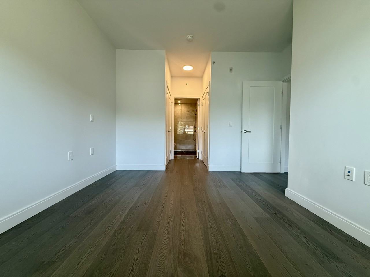 Cambie St - Photo 6 of 10