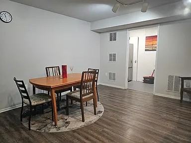 1217 Edgevale Rd #B - Photo 5 of 14