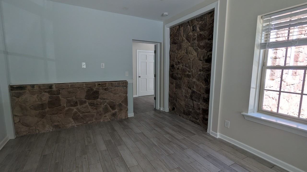 786 Ideal Dr Se - Photo 6 of 13