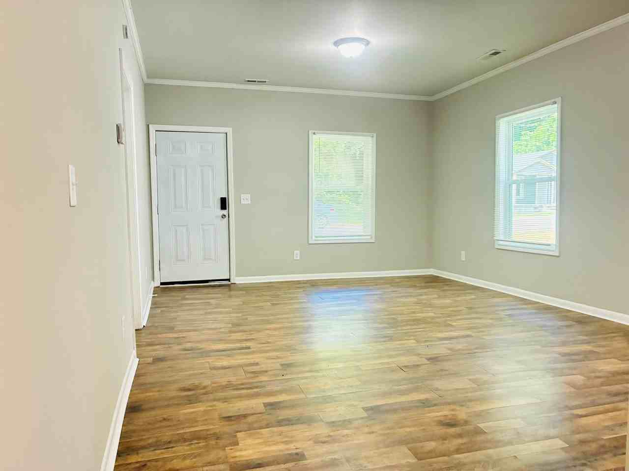 418 Orange St - Photo 4 of 18