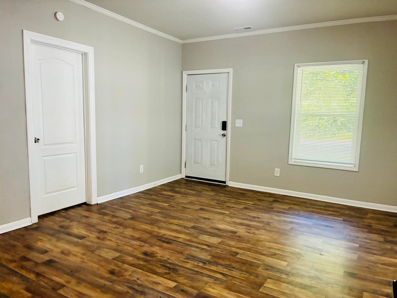 418 Orange St - Photo 5 of 18