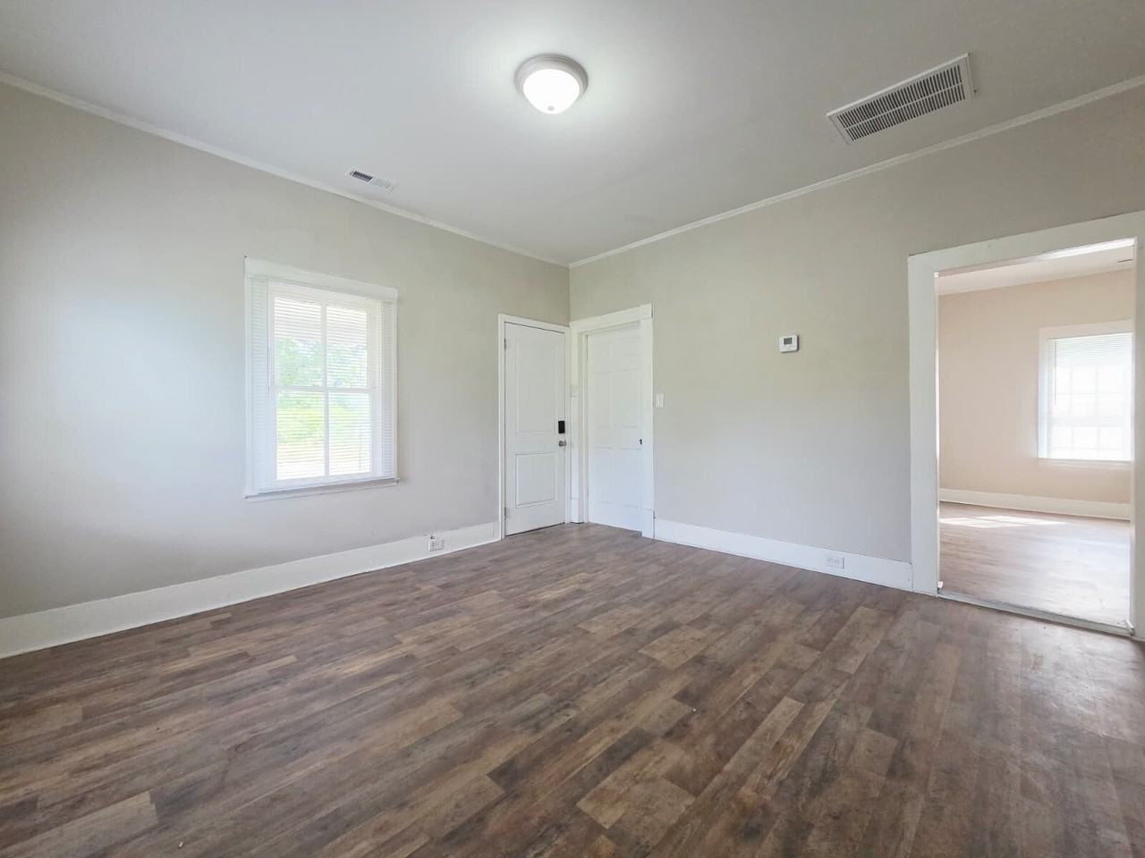 1228 Tank Ct - Photo 3 of 8
