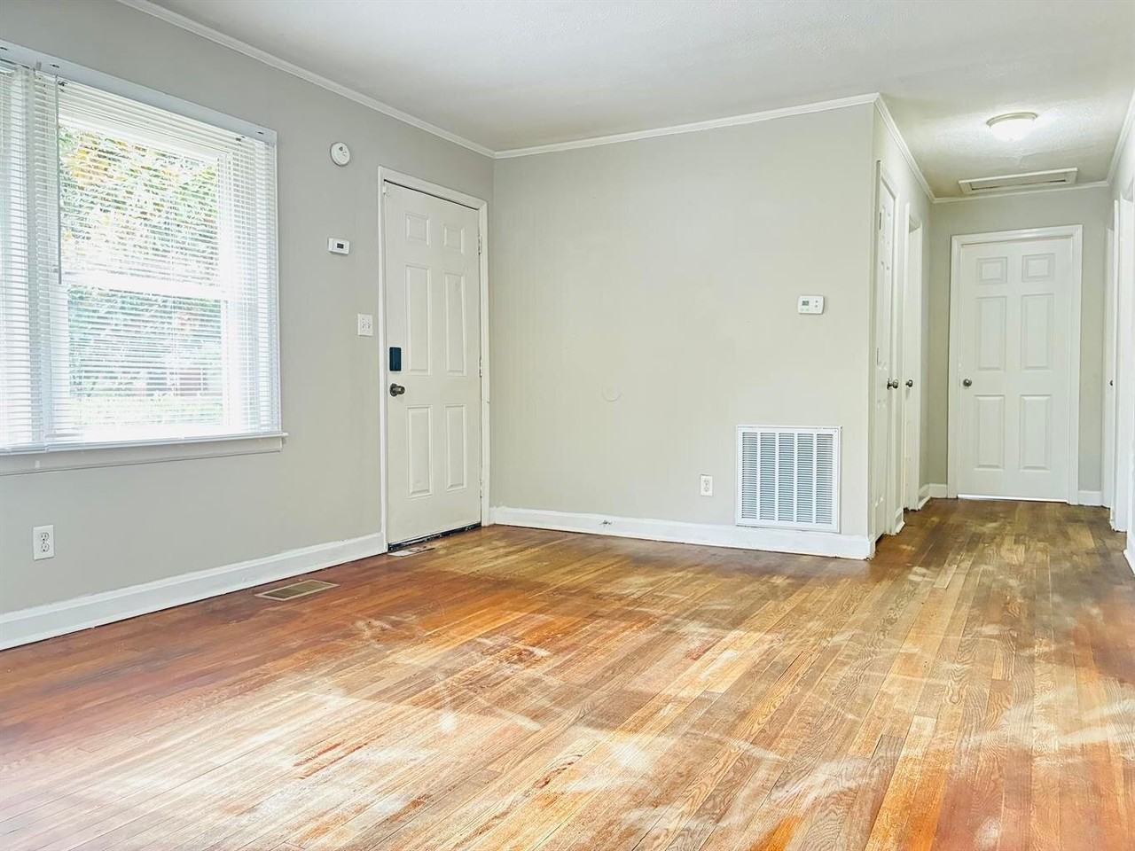 4614 Morgan St - Photo 7 of 22