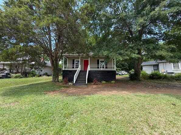 421 Carolina Ave - Photo 3 of 20