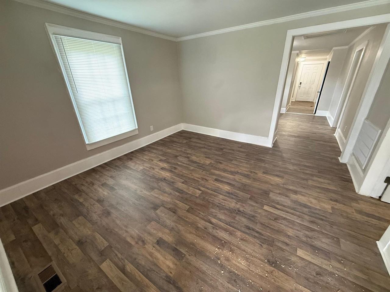 421 Carolina Ave - Photo 5 of 20