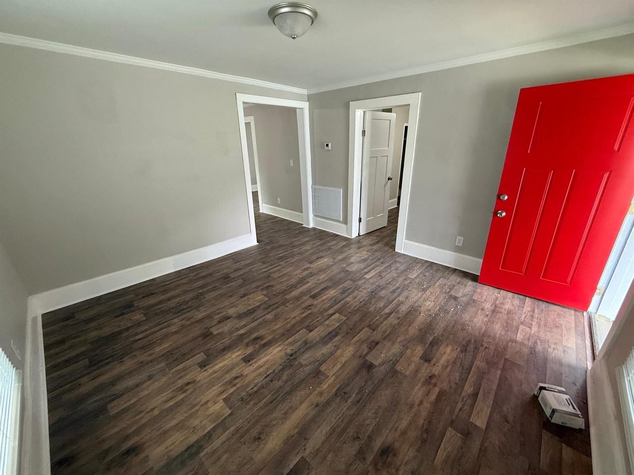 421 Carolina Ave - Photo 6 of 20
