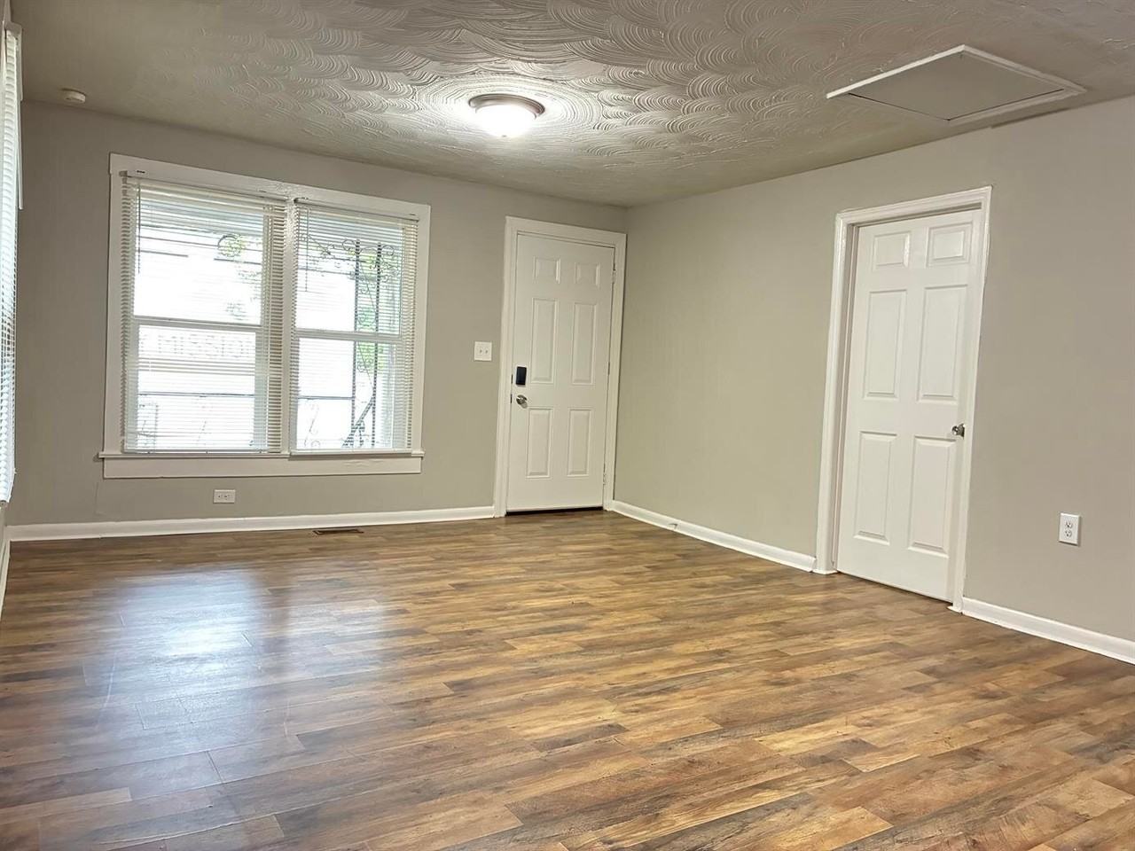 507 Carolina Ave - Photo 3 of 21
