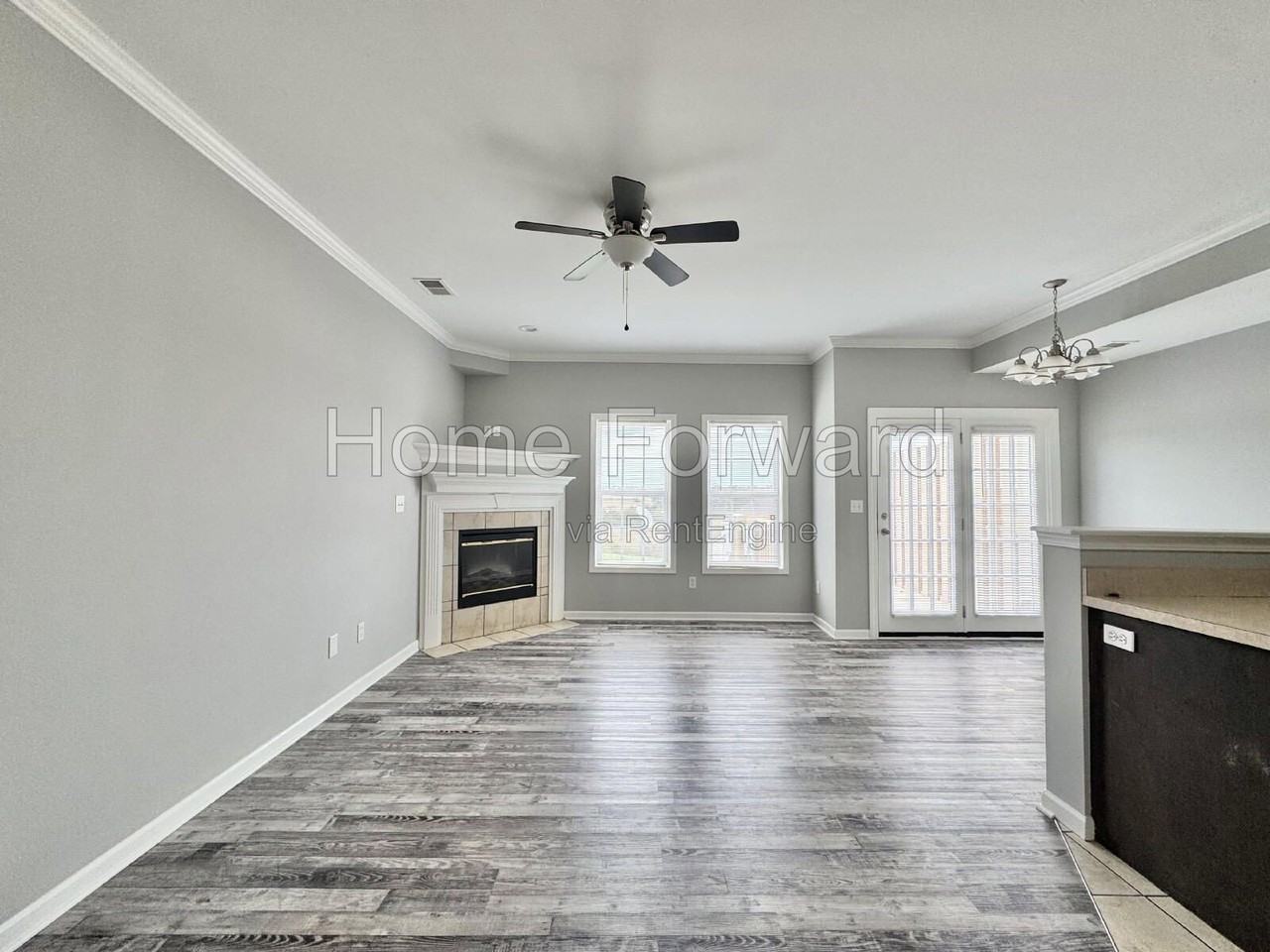 110 Pepperwood Ct - Photo 3 of 22
