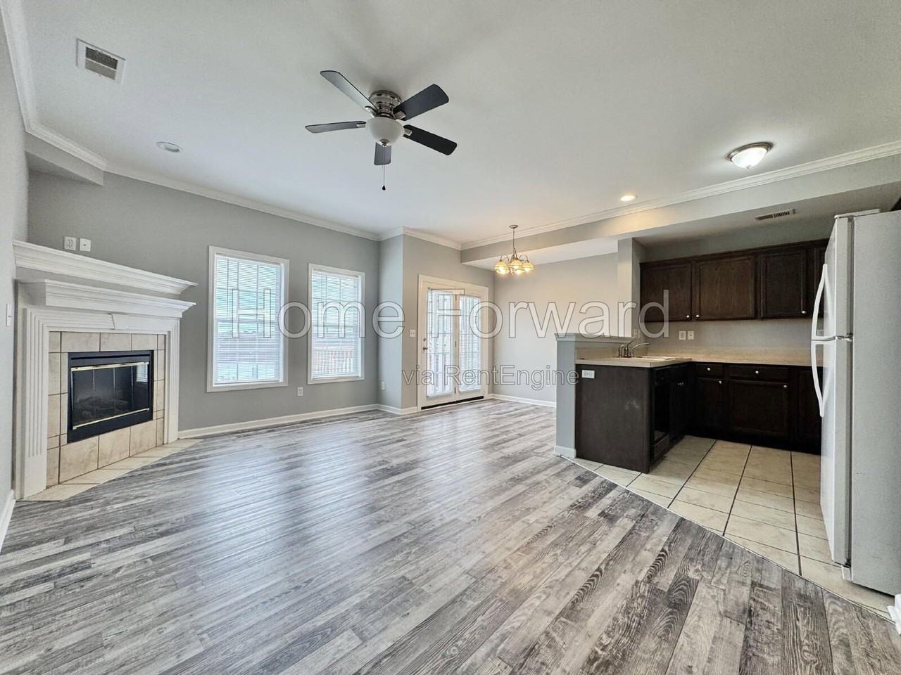 110 Pepperwood Ct - Photo 4 of 22