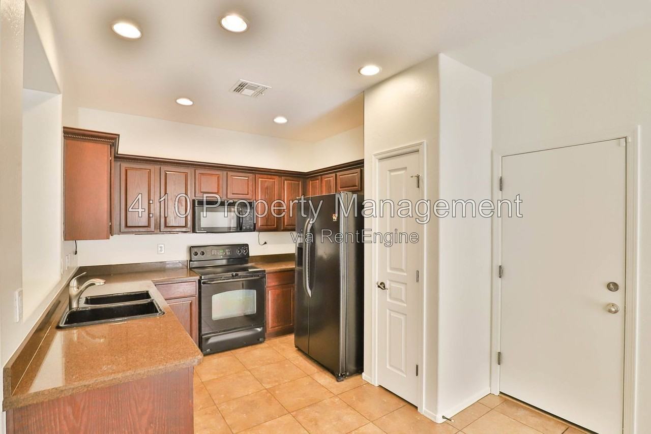 625 S Buena Vista Ave - Photo 6 of 16