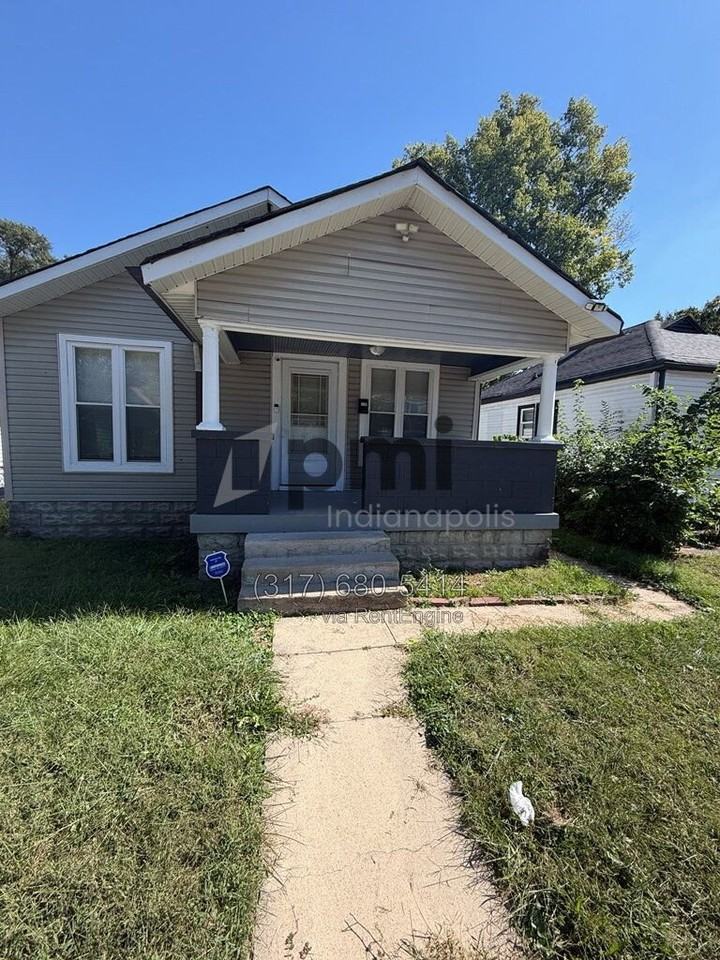 2139 Sugar Grove Ave - Photo 4 of 40
