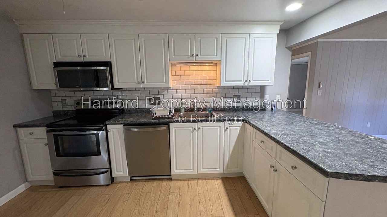 3 Philbrick Ln #4