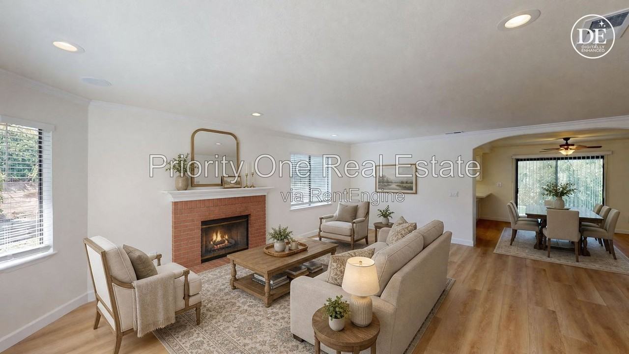 13308 Lakeview Way - Photo 2 of 28