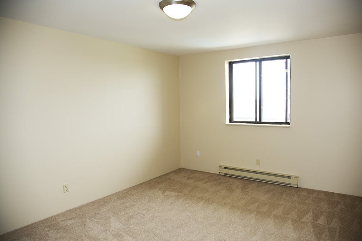 722 John Counter Blvd Apartments in Rideau Heights, Kingston, ON K7K