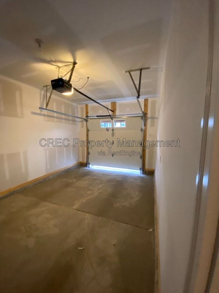 163 Buchanan Cir - Photo 2 of 29