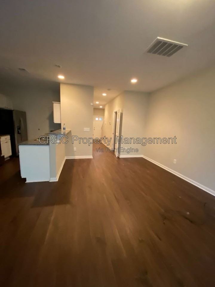 163 Buchanan Cir - Photo 6 of 29