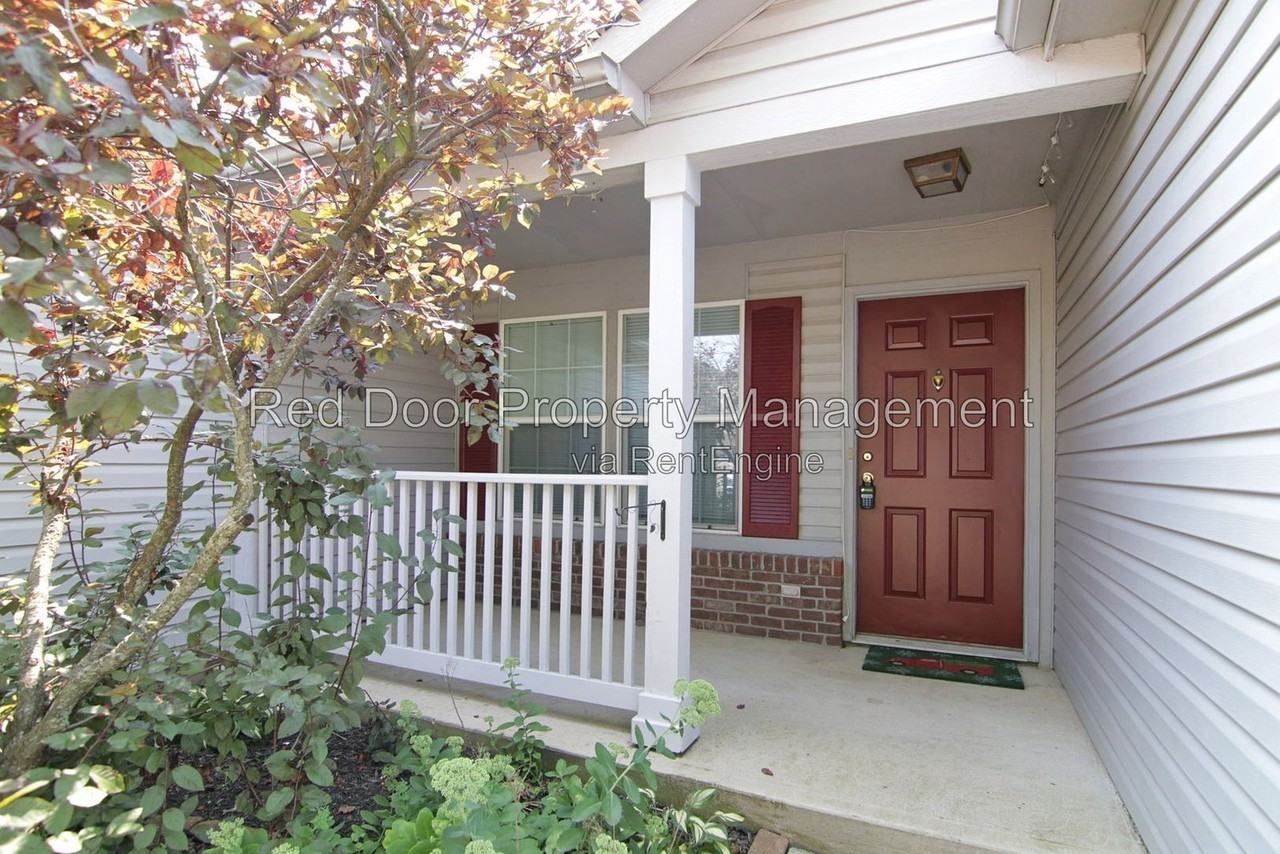 1797 Chatham Pl - Photo 2 of 26