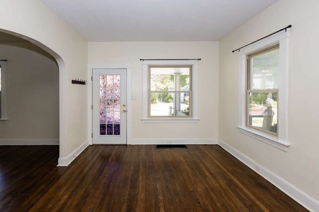 1536 Elmwood Ave - Photo 3 of 16