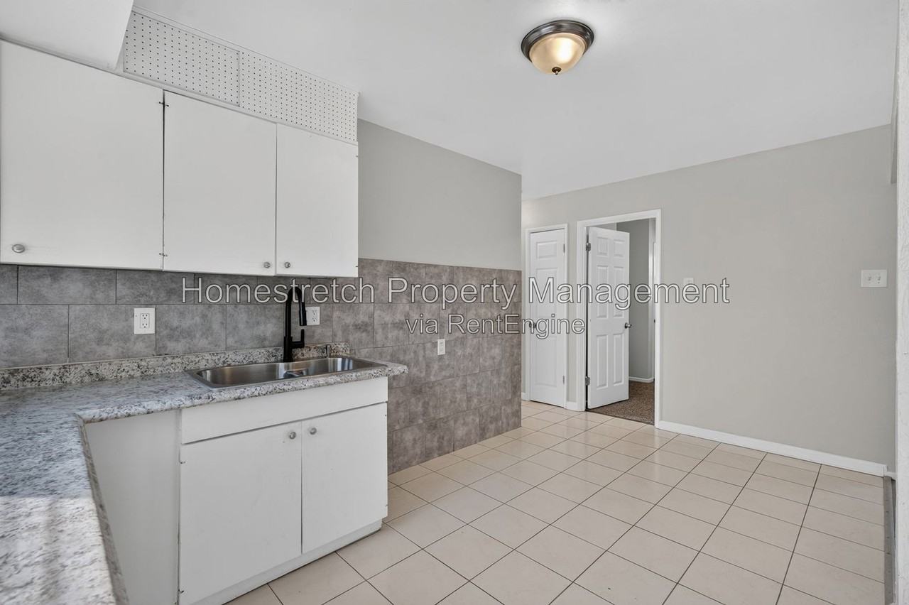24 Shepley Dr - Photo 7 of 26