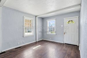 featured image of 8526 Dianthus Ln