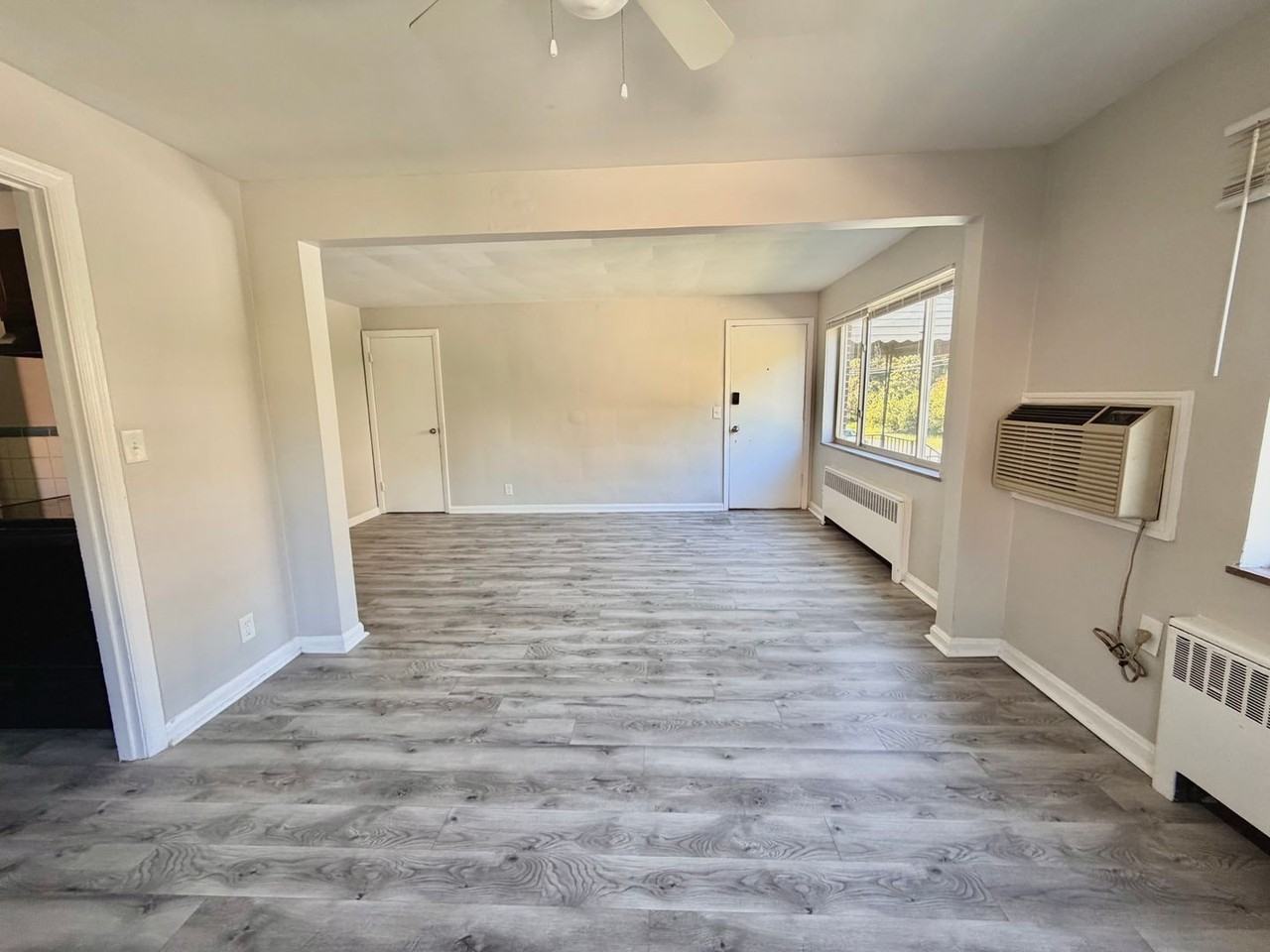3224 Gobel Ave #2 - Photo 3 of 7