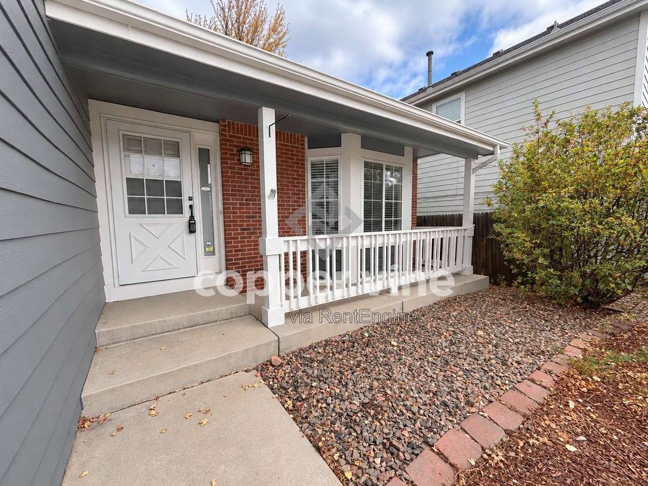 12330 Deerfield Way - Photo 3 of 35