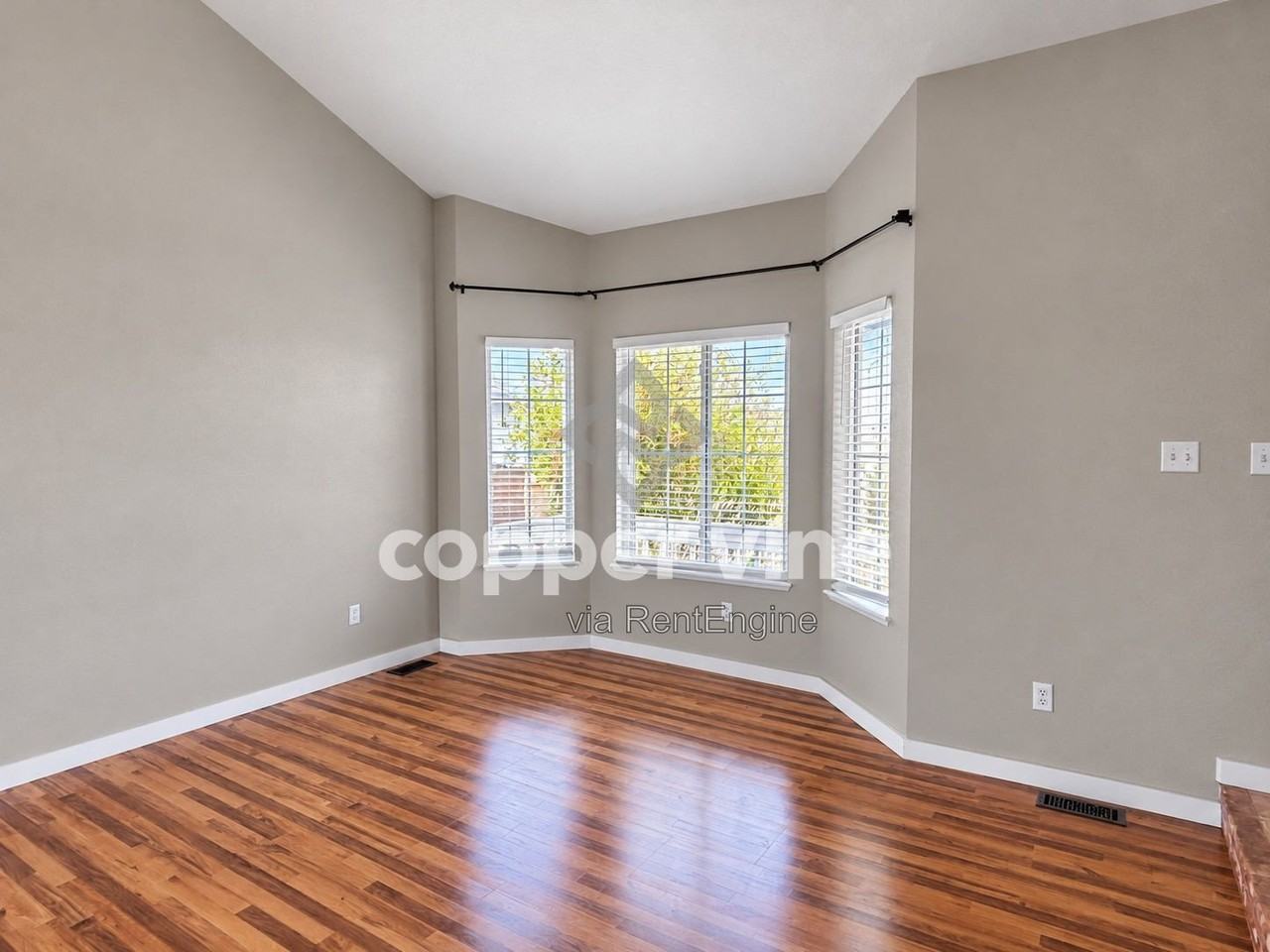 12330 Deerfield Way - Photo 7 of 35