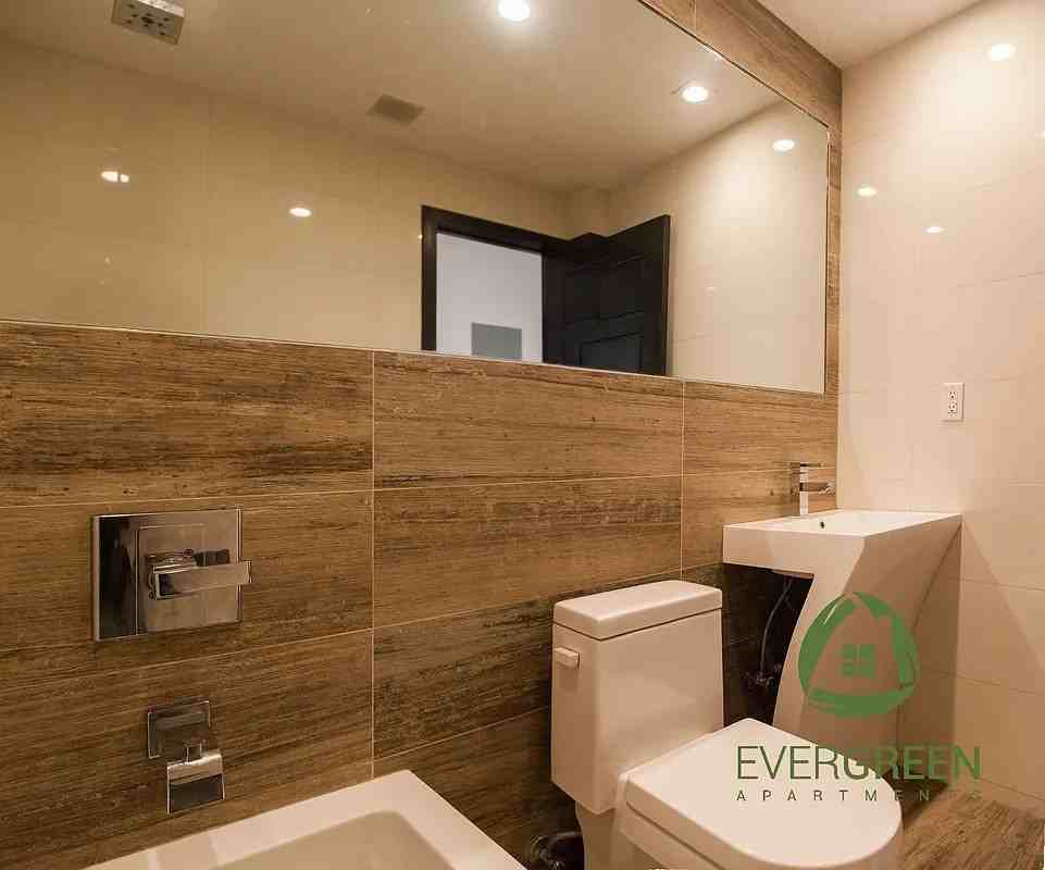 957 Kent Avenue #4 - Photo 3 of 7
