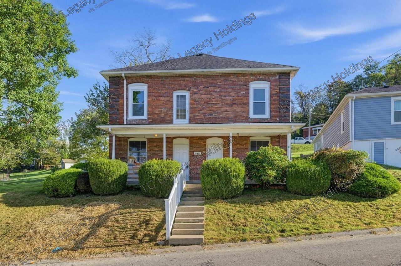 2014 Henderson Ave - Photo 4 of 35