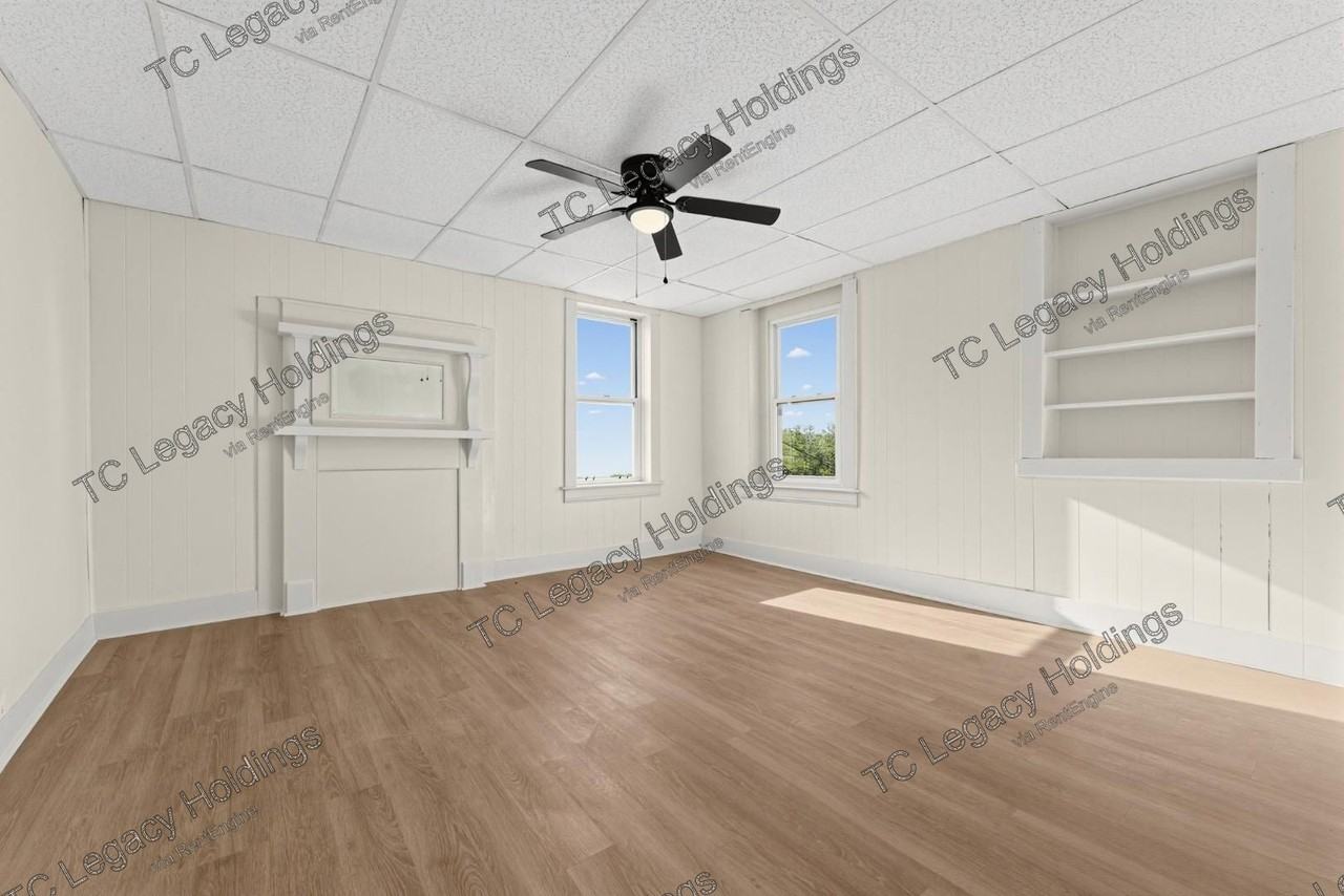 2014 Henderson Ave - Photo 6 of 35