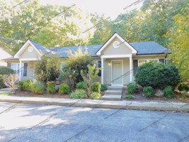 featured image of 200 Idlewild Dr #B