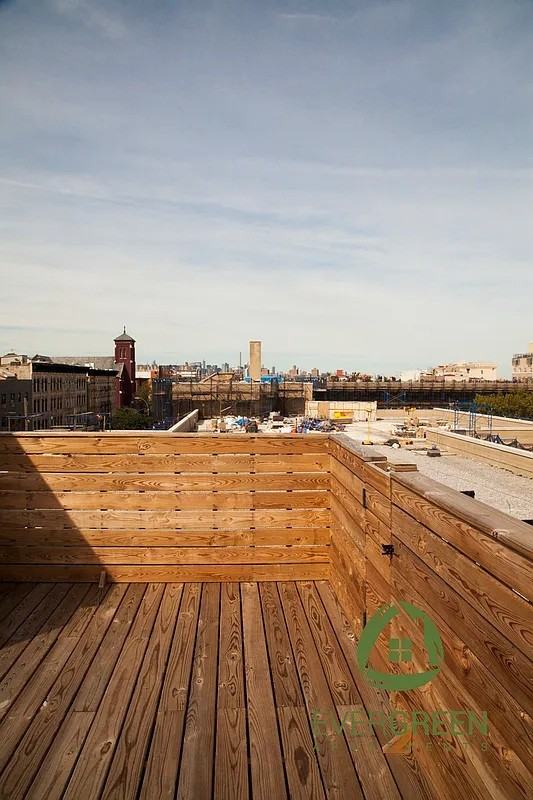 957 Kent Avenue #4 - Photo 6 of 7