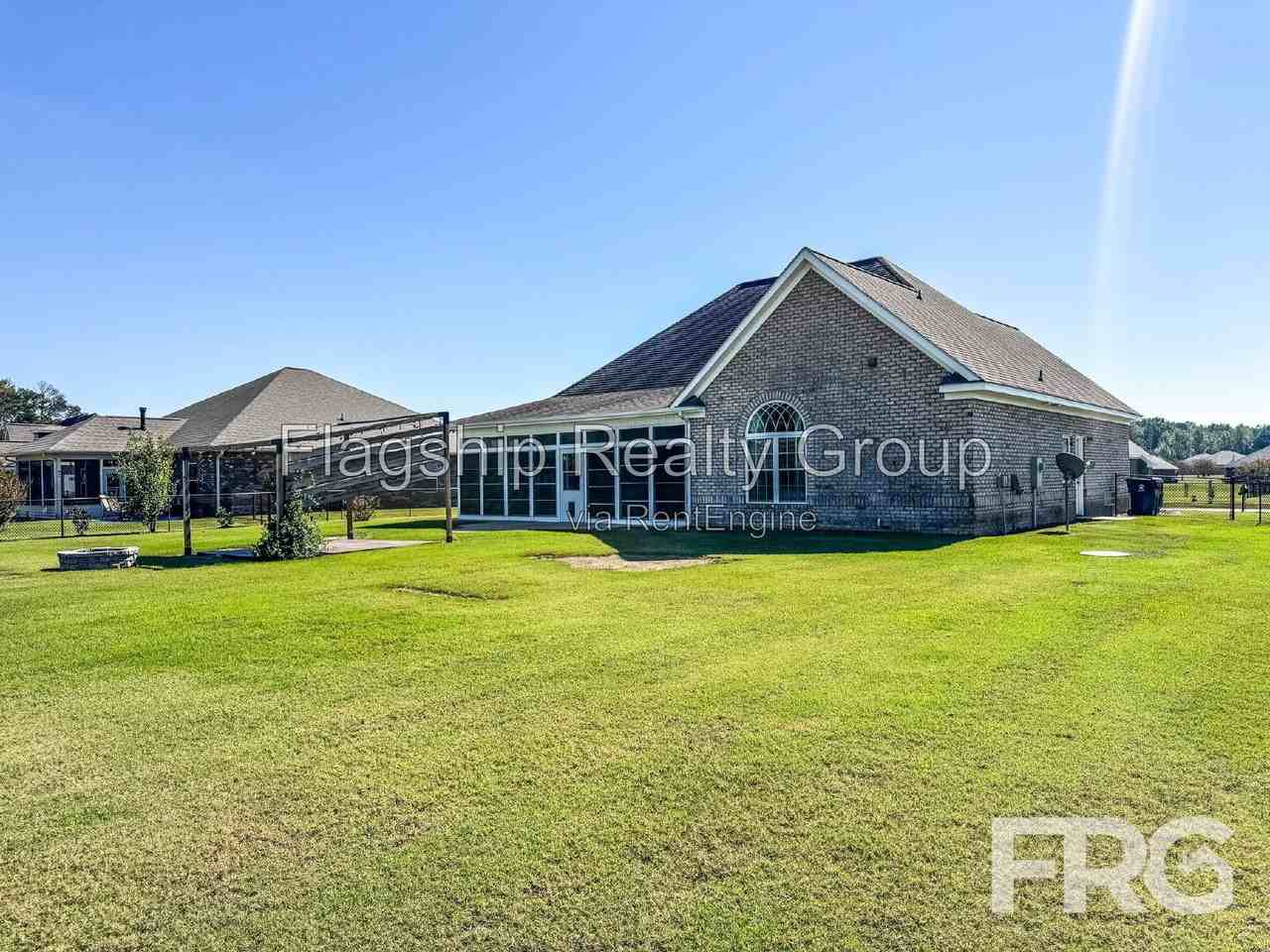 112 N Merganser Dr - Photo 4 of 36